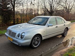 Mercedes-Benz E-klasse 320 Avantgarde AUT APK 04-2026 Airco