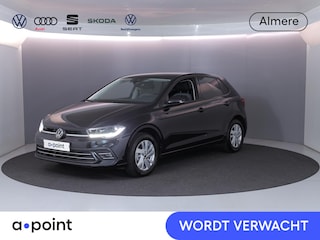 Volkswagen Polo 1.0 TSI Style 95 pk Automaat (DSG) | Navigatie | Parkeersensoren | Adaptieve cruise control | Matrix LED koplampen | Stoelverwarming |
