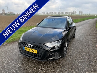 Audi A3 Sportback 30 TFSI Pro Line Panoramadak Carplay Enz