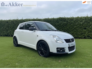 Suzuki Swift 1.6 Sport I Apple Car play I Bluetooth I Camera I Nwe APK I Stoel vw I Keyless I ACC I 17" I