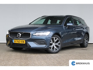 Volvo V60 2.0 B4 Core | Adaptieve cruise control | Elektrische uitklapbare trekhaak | Dodehoek-detectie | DAB+ |