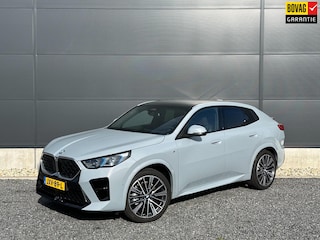BMW X2 SDrive20i M-sport pro | Driving Assistant Plus | Massage | Elek stoel | Memory | Pano | LED