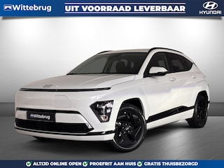 Hyundai Kona Long Range Pure Edition 64.8 kWh Volledig Elektrish, Fiscaal aantrekkelijk, Navigatie , parkeer sensoren V+A Uit voorraad leverbaar!