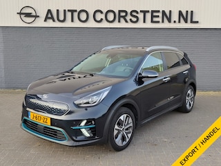 Kia Niro e-Niro ExecutiveLine 64kWh Trekhaak Leder Warmtepomp Adap.Cruise Elek.Stoel+Memory JBL®-Audio Pdc Navi Ecc Camera Apple Carplay Android Auto Stoelverwarming+Koeling Stuurverwarming Lmv Privacy Glas DAB Vess Lane Assist Blind Spot 1e Eigenaar Origineel Nederlandse Auto