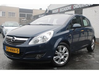 Opel Corsa 1.4-16V Cosmo | Airco | Cruise control | Elec ramen | Parkeer sensor achter