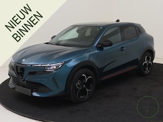 Alfa Romeo Junior 1.2 Turbo Hybrid Ibrida Speciale | Adaptive | 360 | LED |