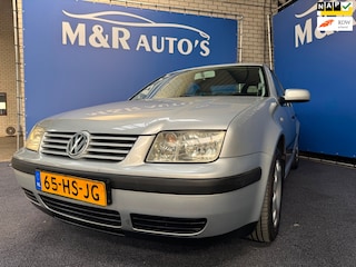 Volkswagen Bora 1.6-16V Nieuwe APK