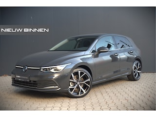 Volkswagen Golf 1.4 eHybrid Style | Stoelverwarming | Memory seat | Massage | Adaptive cruise control | Elektrische stoel | Keyless | Apple Carplay | Parkeersensoren | Ambiance Verlichting |