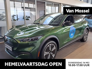 Ford Mustang Mach-E Standard RWD 75 kWh | €2.000,- Ford Voordeel! | Apple Carplay & Android Auto | Adaptive Cruise Control | Winter Pack | Dodehoekdetectie | One Pedal Drive | Parkeersensoren V & A met Camera |