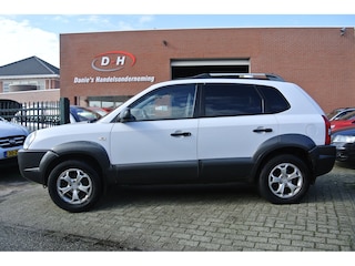 Hyundai Tucson 2.0i 4WD Style airco inruil mogelijk nap