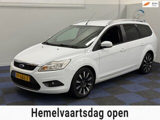 Ford Focus Wagon 1.8 Ghia Flexi Fuel / NIEUWE APK / NETTE AUTO / RIJDT SCHAKELT GOED
