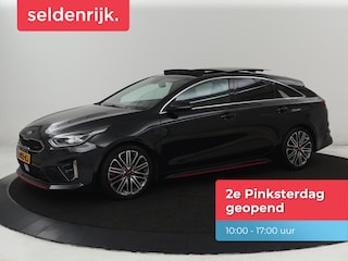 Kia ProCeed 1.6 T-GDI GT | 204pk | Panoramadak | Leder/Alcantara | Stoel & stuurverwarming | Trekhaak | Adaptive cruise | JBL Sound | Carplay | Camera | Navigatie | Full LED | Keyless | Achterbankverwarming