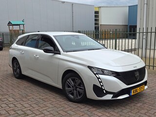 Peugeot 308 SW 1.2 PureTech 130pk Allure 19.000km! BJ2022