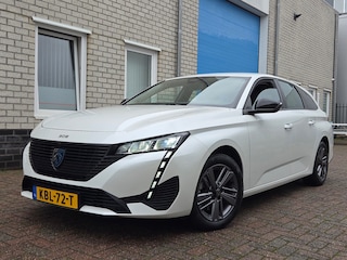Peugeot 308 SW 1.2 PureTech 130pk Allure 19.000km! BJ2022