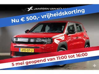 Fiat Grande Panda RED 11kW 44kWh Apple CarPlay Parkeersensoren Achter