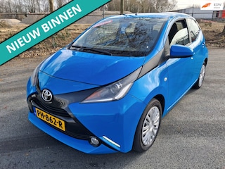 Toyota Aygo 1.0 VVT-i x-play NETTE AUTO RIJDT EN SCHAKELT GOED
