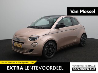 Fiat 500 1.0 Hybrid La Prima | 17"Lichtmetalen Velgen | Navigatie | Camera | Demo | Tot 8 jaar Speciale Garantie!