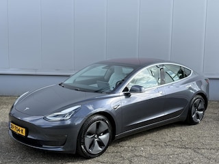 Tesla Model 3 Long Range AWD 75 kWh Automaat Autopilot Panodak Leder Stoel- Achterbankverwarming Camera Rijstrook Dodehoek