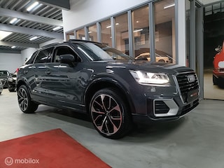 Audi Q2 35 TFSI S-TRONIC GREY PANORAMA LED NAVI XENON PDC XENON ZEER NETJES