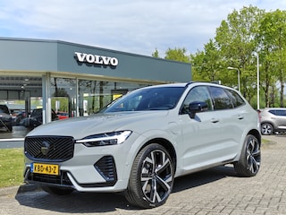 Volvo XC60 T8 AWD 455PK Plug-in Hybrid Ultra Black Edition | DEMO | B&W | Luchtvering | Nappa | 22'' |