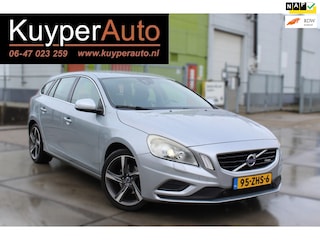 Volvo V60 1.6 T4 R-Design nette Automaat/Navi/Multimedia trekhaak 100% onderhouden