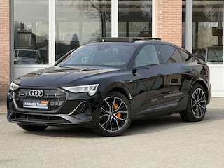 Audi E-tron 55 quattro S edition 95 kWh 408pk | Pano | Trekhaak | Leder | Matrix | HUD