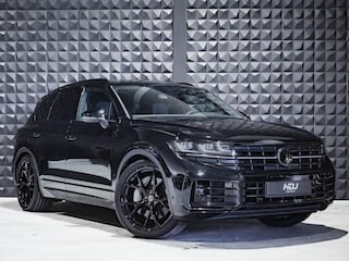 Volkswagen Touareg 3.0 TSi eHybrid 4M | 22" | Pano | Dynaudio | Luchtv. | All Black |  Memory |