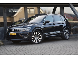 Volkswagen Tiguan 1.5 TSI ACT Highline R-Line | TREKHAAK | PANORAMADAK | DYNAUDIO | VIRTUAL | NAP