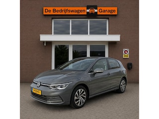 Volkswagen Golf 1.4 eHybrid Style | trekhaak | Stoel + Stuur verwarming | Carplay |