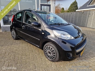 Peugeot 107 1.0-12V XS