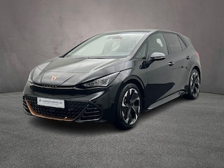 Cupra Born Essential 63 kWh 230pk Automaat, Stoelverwarming, Stuurwiel verwarmd, Parkeersensoren, App-connect, LED koplampen, Airco, DAB, Bluetooth