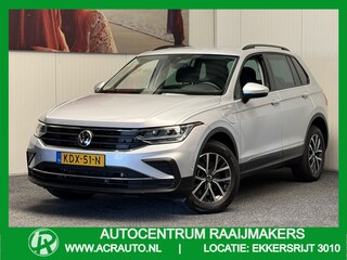 Volkswagen Tiguan 1.4 TSI eHYBRID 245PK NAVIGATIE ADAPTIVE CRUISE CONTROL STOEL EN STUUR VERWARMING APPLE CARPLAY/ANDROID RIJSTROOKSENSOREN DODEHOEKSENSOREN PDC DSG ZEER MOOI !! 3010