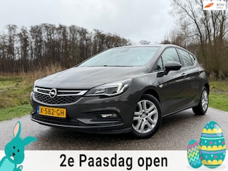 Opel Astra 1.6 CDTI Business+ / Stoel-Stuurverwarming / Climate Control / Cruise Control / Bluetooth