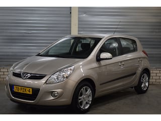 Hyundai i20 1.2i i-Motion 105000KM! + Airco|LM Velgen|Trekhaak|