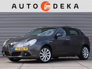 Alfa Romeo Giulietta 1.4 T Distinctive Automaat *Leder*Navigatie*Stoelverw.*
