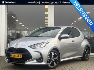 Toyota Yaris 1.5 Hybrid 115 Dynamic Comfort pack | Apple carplay | parkeersensoren | dode hoek detectie | stoelverwarming | stuur verwarming |