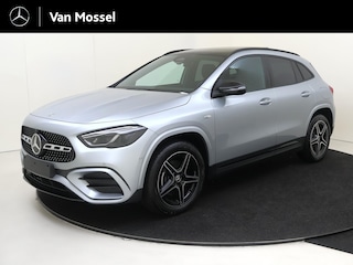 Mercedes-Benz GLA 250 e Business Solution AMG Panoramadak - Nightpakket - Trekhaak - Carplay - 19 Inch