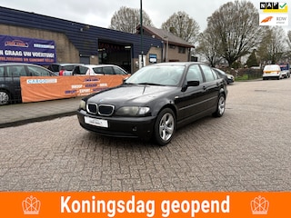 BMW 316i Black&Silver II NIEUWE APK!