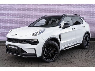 Lynk & Co 01 1.5 Plug-in Hybrid More | PHEV | 360 Graden Camera | Panoramadak | Cruise Control Adaptief | LED Koplampen Adaptief | Elektrische Achterklep | Stoelverwarming | Infinity Audio | Navigatie