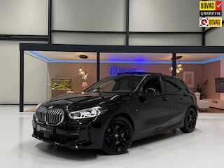 BMW 118i High Exec M Sport Pano Led Acc Camera Navi Carplay Leder Stoel&stuurverw.