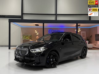 BMW 118i High Exec M Sport Pano Led Acc Camera Navi Carplay Leder Stoel&stuurverw.