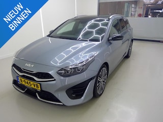 Kia Ceed SPORTSWAGON 1.5 T-GDI GT-PLUSLINE I AUTOMAAT I SCHUIF/KANTELDAK I P-CAMERA I APPLE CARPLAY
