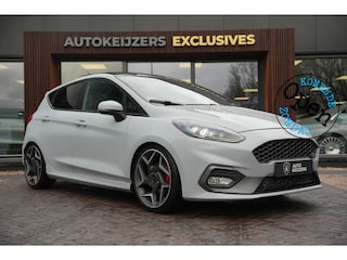 Ford Fiesta 1.5 EcoBoost ST-3 Panoramadak Bang & Olufsen Dodehoek LED Stuurverw.