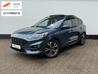 Ford Kuga 2.5 PHEV ST-Line X PANO l TREKHAAK l TOPSTAAT!