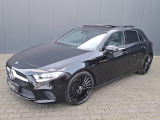 Mercedes-Benz A-klasse 180 Premium PANORAMA / LEDER / 19" VELGEN