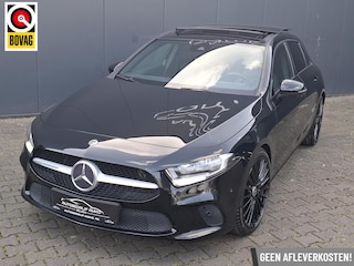 Mercedes-Benz A-klasse 180 Premium PANORAMA / LEDER / 19" VELGEN