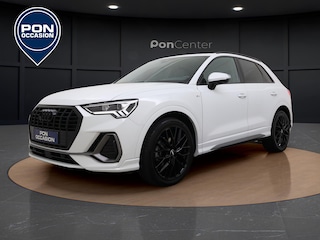 Audi Q3 35 TFSI S-line | Trekhaak | ACC | Side Assist | Optiek Zwart | Parkeerhulp | Stoelverwarming | 18'' |