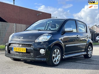 Daihatsu Sirion 2 1.3-16V Comfort 1e Eigenaar*Airco*Trekhaak*NAP*LM velgen*Elektrische ramen*