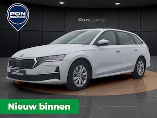 Skoda Octavia Combi 1.5 TSI First Edition | Carplay | Trekhaak | Camera | Elek Achterklep | Keyless | Cruise Control |