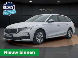 Skoda Octavia Combi 1.5 TSI First Edition | Carplay | Trekhaak | Camera | Elek Achterklep | Keyless | Cruise Control |